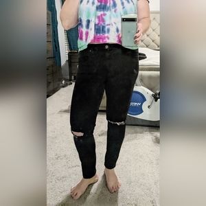 Free People black distressed skinny jean  sz31